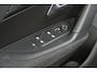 Peugeot 2008 1.2 Hybrid 136 Style | Apple Carplay | Parkeersensoren | Climate Control