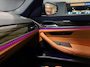 BMW 5-Serie Touring 530i High Executive Sport|PANO|360CAM|TREKHAAK|KEYLESS|HUD|DODEHOEK|LEDER|SFEER|MEMORY|ACC|STOELV|18INCH|