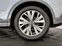 Audi Q4 e-tron 35 Launch edition Advanced Plus 55 kWh {SoH-86%} (INCL-BTW) Aut. *HEATPUMP | PANO | LEATHER | ADAPTIVE-CRUISE | MATRIX-LED | KEYLESS | SONOS-SOUND | DIGI-COCKPIT | DAB | CARPLAY | HEATED-SPORTSEATS | SHIFTPADDLES | CAMERA | 19''ALU*