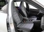 Volkswagen Golf 1.4 PHEV GTE | SOH 92,9% | Elek. Trekhaak | Panoramadak | Winterpakket | 18'' Bergamo Velgen | Cruise Control Adaptief | Apple Carplay/Android Auto | Keyless Entry/Go |