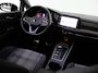 Volkswagen Golf 1.4 PHEV GTE | SOH 92,9% | Elek. Trekhaak | Panoramadak | Winterpakket | 18'' Bergamo Velgen | Cruise Control Adaptief | Apple Carplay/Android Auto | Keyless Entry/Go |