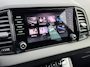 Skoda Karoq 1.5 150pk TSI ACT Business Edition Achteruitrijcamera | Verwarmbare voorstoelen | Navigatiepakket