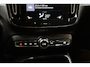 Volvo XC40 T4 190PK Inscription | Leder | Trekhaak | BLIS | Harman Kardon |
