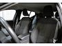 Volvo XC40 T2 129PK Momentum Business | Adaptieve Cruise | Allseasons | Automaat |