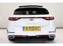 Kia ProCeed 1.4 T-GDI GT-Line | Camera | Panoramadak | Adaptieve cruise | Climate control | Navigatie | Stuur & stoelverwarming |