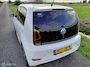 Volkswagen Up! 1.0 R-Line Exterieur en interieur