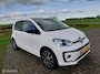 Volkswagen Up! 1.0 R-Line Exterieur en interieur