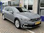 Volkswagen Passat Variant 1.4 TSI PHEV GTE Business / AUTOMAAT/ ADAPT-CRUISE/ NAVI/ APP-CONNECT/ CLIMATE/ STOELVERWARMING/ PARK. SENSOREN + CAMERA/ 17" LMV