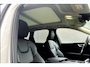Volvo XC60 2.0 T8 AWD 335kW/456pk Aut8 Plug-in hybrid Ultra Dark LUCHTVERING + BOWERS&WILKINS + PANORAMADAK + ADAPT.CRUISE + HEAD-UP + STOELVERWARMING V&A + STUURVERWARMING + STOELVENTILATIE&-MASSAGE + 360 CAMERA + BLIS + PARKSENSOREN + 22" LM-VELGEN!!