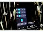 Volvo XC60 2.0 T8 AWD 335kW/456pk Aut8 Plug-in hybrid Ultra Dark LUCHTVERING + BOWERS&WILKINS + PANORAMADAK + ADAPT.CRUISE + HEAD-UP + STOELVERWARMING V&A + STUURVERWARMING + STOELVENTILATIE&-MASSAGE + 360 CAMERA + BLIS + PARKSENSOREN + 22" LM-VELGEN!!