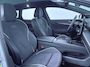 Volkswagen ID.7 Tourer Pro S Business 86 kWh 286 pk | Verlengde garantie | Navigatie | Warmtepomp | Panoramadak | Trekhaak (wegklapbaar) | Park assist | Rondomzicht camera |