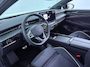Volkswagen ID.7 Tourer Pro S Business 86 kWh 286 pk | Verlengde garantie | Navigatie | Warmtepomp | Panoramadak | Trekhaak (wegklapbaar) | Park assist | Rondomzicht camera |