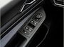 Volkswagen Golf 1.5 eTSI R-Line Business PANO 18 INCH ACC VIRTUAL DASH STOELVERW V+A