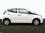 Toyota Aygo 1.0 VVT-i x-fun | Trekhaak | Airco | Cruise Control | Bluetooth |