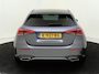 Mercedes-Benz A-klasse 180 Business Solution AMG / Carplay / 18"/ Achteruitrijcamera/ Parktronic/ High-performance LED