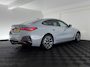 BMW i4 eDrive35 70 kWh M-Styling [3-Fase-11kW] {SoH-99%} (INCL-BTW) *HEATPUMP | LEATHER-MICROFIBRE | FULL-LED | ADAPTIVE-CRUISE | SPORTSEATS | CAMERA | DAB | DIGI-COCKPIT | NAVI-FULLMAP | AMBIENT-LIGHT | ECC | PDC | CARPLAY | TOWBAR | 18''ALU*