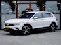 Volkswagen Tiguan 1.5 TSI Elegance | Camera | Navigatie | Stoelverwarming | Adaptieve Cruise Control | Climate Control | Apple Carplay | Android Auto |