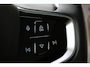 Volvo EX30 P3 Long Range Plus Europa 69 kWh | Pilot Assist | Adaptieve Cruise Control | Cloud Blue | Dak hoogglans zwart | Extra getint glas achter | Harman Kardon Premium Audio | Elektrisch verstelbare en verwarmbare voorstoelen | Stuurwielverwarming | Google Maps & Google Assistant | Keyless Drive | Draadloze Apple CarPlay & Android Auto