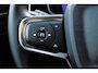 Volvo EX40 Single Motor Extended Range Plus 82 kWh | Trekhaak | Verwarmbare voorstoelen en stuurwiel | Premium audio by Harman Kardon | Adaptieve cruise control | Keyless | Warmtepomp
