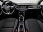 Opel Astra Sports Tourer 1.2 Design & Tech (APPLE CARPLAY, NAVIGATIE, CLIMATE, CAMERA, GETINT GLAS, ADAPTIVE CRUISE, SPORTSTOELEN, LEDER, LANE ASSIST, NIEUWSTAAT)