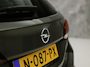 Opel Astra Sports Tourer 1.2 Design & Tech (APPLE CARPLAY, NAVIGATIE, CLIMATE, CAMERA, GETINT GLAS, ADAPTIVE CRUISE, SPORTSTOELEN, LEDER, LANE ASSIST, NIEUWSTAAT)