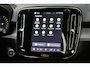 Volvo XC40 B3 177PK Core | Leder | Climate pack | All season banden