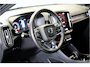 Volvo XC40 1.5 T4 Plug-in Hybrid 155kW/211pk DCT7 Ultimate Dark PANORAMADAK + HARMAN/KARDON + EL.TREKHAAK + LEER/ALCANTARA + ADAPT.CRUISE + NAVI SENSUS + LANE ASSIST + EL.STOELEN + STOEL-&STUURVERWARMING + CAMERA + KEYLESS + PARKSENSOREN V&A + 19” LM-VELGEN!!