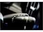Volvo XC40 1.5 T4 Plug-in Hybrid 155kW/211pk DCT7 Ultimate Dark PANORAMADAK + HARMAN/KARDON + EL.TREKHAAK + LEER/ALCANTARA + ADAPT.CRUISE + NAVI SENSUS + LANE ASSIST + EL.STOELEN + STOEL-&STUURVERWARMING + CAMERA + KEYLESS + PARKSENSOREN V&A + 19” LM-VELGEN!!