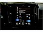 Volvo XC40 1.5 T4 Plug-in Hybrid 155kW/211pk DCT7 Ultimate Dark PANORAMADAK + HARMAN/KARDON + EL.TREKHAAK + LEER/ALCANTARA + ADAPT.CRUISE + NAVI SENSUS + LANE ASSIST + EL.STOELEN + STOEL-&STUURVERWARMING + CAMERA + KEYLESS + PARKSENSOREN V&A + 19” LM-VELGEN!!
