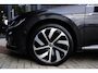 Volkswagen Arteon Shooting Brake 1.4 TSI eHybrid R-Line Business+ | 218 pk | ACC | Massage stoel | 360° camera | Stoel & stuurwiel verwarming | Volkswagen Arteon Shooting Brake R-Line Business+ met 218 PK, een 1.4-liter viercilinder benzinemotor in combinatie met een elektromotor en plug-in hybride aandrijving. Uitgerust met een 360°