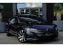 Volkswagen Arteon Shooting Brake 1.4 TSI eHybrid R-Line Business+ | 218 pk | ACC | Massage stoel | 360° camera | Stoel & stuurwiel verwarming | Volkswagen Arteon Shooting Brake R-Line Business+ met 218 PK, een 1.4-liter viercilinder benzinemotor in combinatie met een elektromotor en plug-in hybride aandrijving. Uitgerust met een 360°