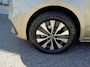 Mercedes-Benz EQV 300 L2 90kWh | 7-persoons | Distronic | Luchtvering