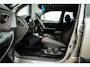 Hyundai Tucson 2.0i | Org. NL | 1e Eigenaar | Airco | LMV | Metallic Lak | 82dkm | Zeer Mooi! |