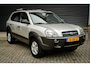 Hyundai Tucson 2.0i | Org. NL | 1e Eigenaar | Airco | LMV | Metallic Lak | 82dkm | Zeer Mooi! |