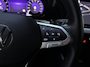 Volkswagen Golf 1.0 TSI 110pk Life Sfeerverlichting Navigatie App-Connect DAB+