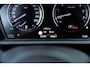 BMW X1 sDrive18i Business Edition | M-Sport | Trekhaak | Panoramadak | Head-up Display | HiFi Audio | Sportstoelen | Lichtmetalen Velgen 19 inch | Achteruitrijcamera | Keyless Entry | Elektrische Achterklep | Privacy Glas | Navigatie
