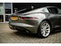 Jaguar F-Type 2.0T P300 R-Dynamic | LED | Panoramadak | Meridian Sound | PDC met Camera | Zeer Mooi! |