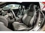 Jaguar F-Type 2.0T P300 R-Dynamic | LED | Panoramadak | Meridian Sound | PDC met Camera | Zeer Mooi! |