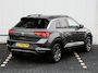 Volkswagen T-Roc 1.0 TSI Style 110 PK | Dealer onderhouden | Cruise control | Elektrische achterklep | Parkeersensoren | Lichtmetalen velgen | Climate control |