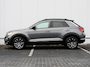 Volkswagen T-Roc 1.0 TSI Style 110 PK | Dealer onderhouden | Cruise control | Elektrische achterklep | Parkeersensoren | Lichtmetalen velgen | Climate control |