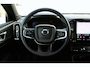 Volvo EX40 Single Motor Extended Range Plus 82 kWh | Achteruitrijcamera | Voor & achter parkeersensoren | Google Services | Cruise Control | Semi elektrische trekhaak | Stoelverwarming voorzijde | Stuurwielverwarming | Allseasonbanden |