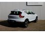 Volvo EX40 Single Motor Extended Range Plus 82 kWh | Achteruitrijcamera | Voor & achter parkeersensoren | Google Services | Cruise Control | Semi elektrische trekhaak | Stoelverwarming voorzijde | Stuurwielverwarming | Allseasonbanden |
