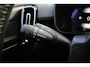 Volvo EX40 Single Motor Extended Range Plus 82 kWh | Achteruitrijcamera | Voor & achter parkeersensoren | Google Services | Cruise Control | Semi elektrische trekhaak | Stoelverwarming voorzijde | Stuurwielverwarming | Allseasonbanden |