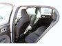 Volvo EX40 Single Motor Extended Range Plus 82 kWh | Achteruitrijcamera | Voor & achter parkeersensoren | Google Services | Cruise Control | Semi elektrische trekhaak | Stoelverwarming voorzijde | Stuurwielverwarming | Allseasonbanden |