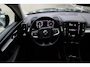 Volvo XC40 1.5 T3 Momentum Pro | 18" Lichtmetalen velgen | Parkeersensoren voor | Onyx Black Metallic | Autonomous emergency braking | Cruise control |  LED koplampen |