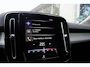 Volvo XC40 1.5 T3 Momentum Pro | 18" Lichtmetalen velgen | Parkeersensoren voor | Onyx Black Metallic | Autonomous emergency braking | Cruise control |  LED koplampen |