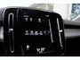 Volvo XC40 1.5 T3 Momentum Pro | 18" Lichtmetalen velgen | Parkeersensoren voor | Onyx Black Metallic | Autonomous emergency braking | Cruise control |  LED koplampen |
