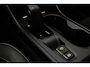 Volvo XC40 1.5 T3 Momentum Pro | 18" Lichtmetalen velgen | Parkeersensoren voor | Onyx Black Metallic | Autonomous emergency braking | Cruise control |  LED koplampen |