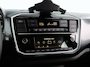 Volkswagen Up! 1.0 65 pk | Dealer onderhouden | Cruise control | Achteruitrijcamera | Airconditioning | DAB+ | Parkeersensoren achter |