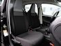 Volkswagen Up! 1.0 65 pk | Dealer onderhouden | Cruise control | Achteruitrijcamera | Airconditioning | DAB+ | Parkeersensoren achter |
